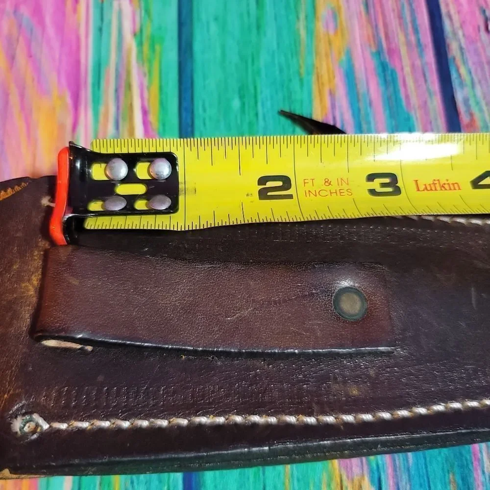 🔷️Vintage Tooled Leather Belt Loop Knife Sheath or Case Picture of Leaf